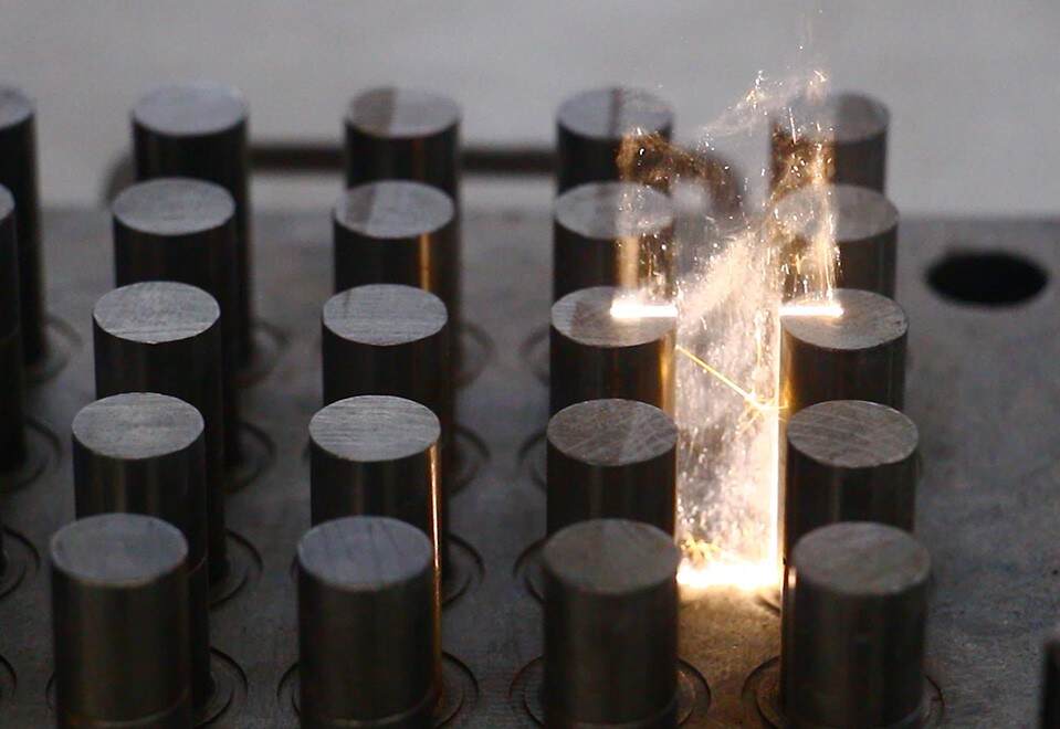 How Does a Fiber Laser Cleaner Effectively Clean Surfaces?